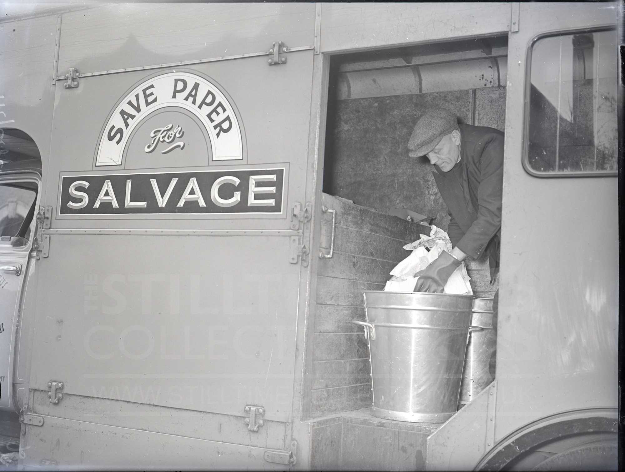 waste rubbish trash garbage refuse tpt transport truck lorry wagon