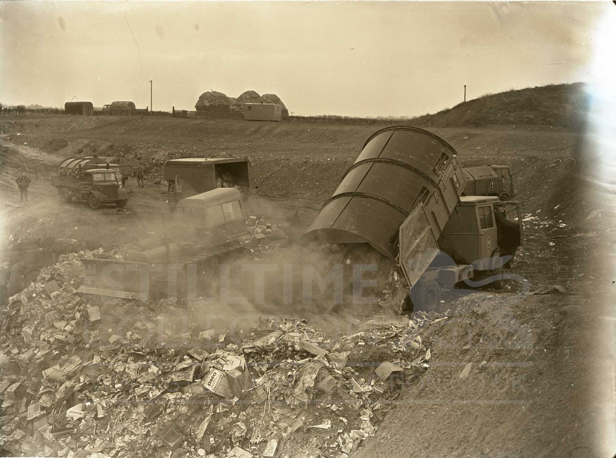 tpt transport truck lorry wagon waste rubbish trash garbage refuse refuese gateshead corporation
