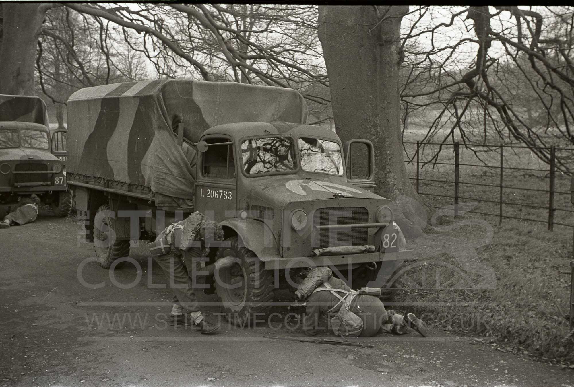 tpt transport truck lorry wagon bedford military soldier war army ww2