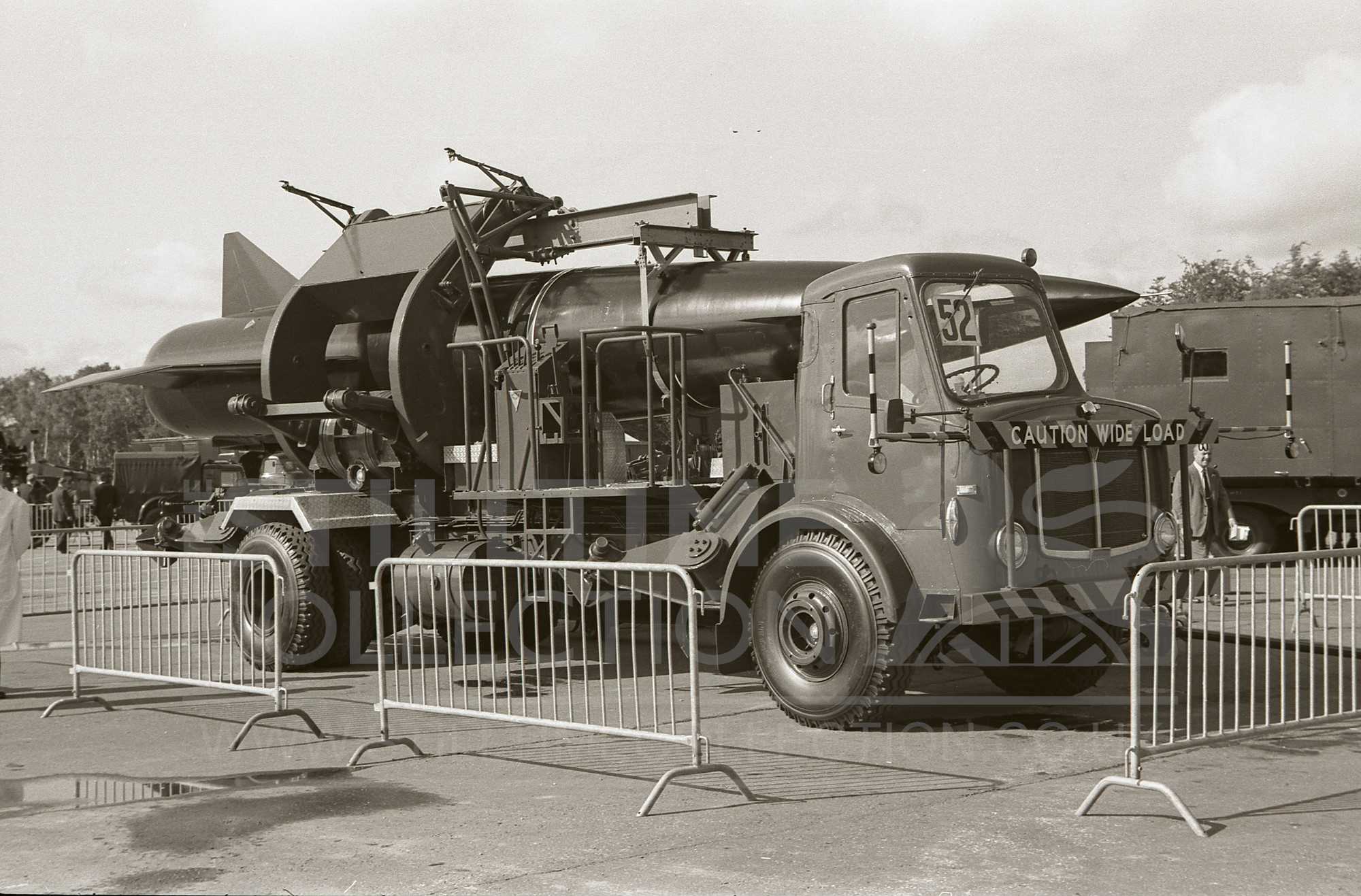 tpt transport truck lorry wagon army soldier military war fvrde aec