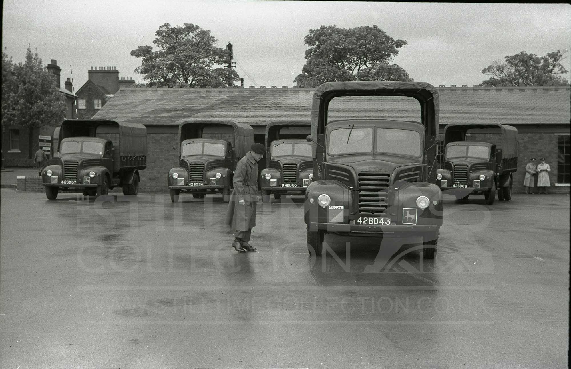 tpt transport truck lorry wagon military soldier war army driving