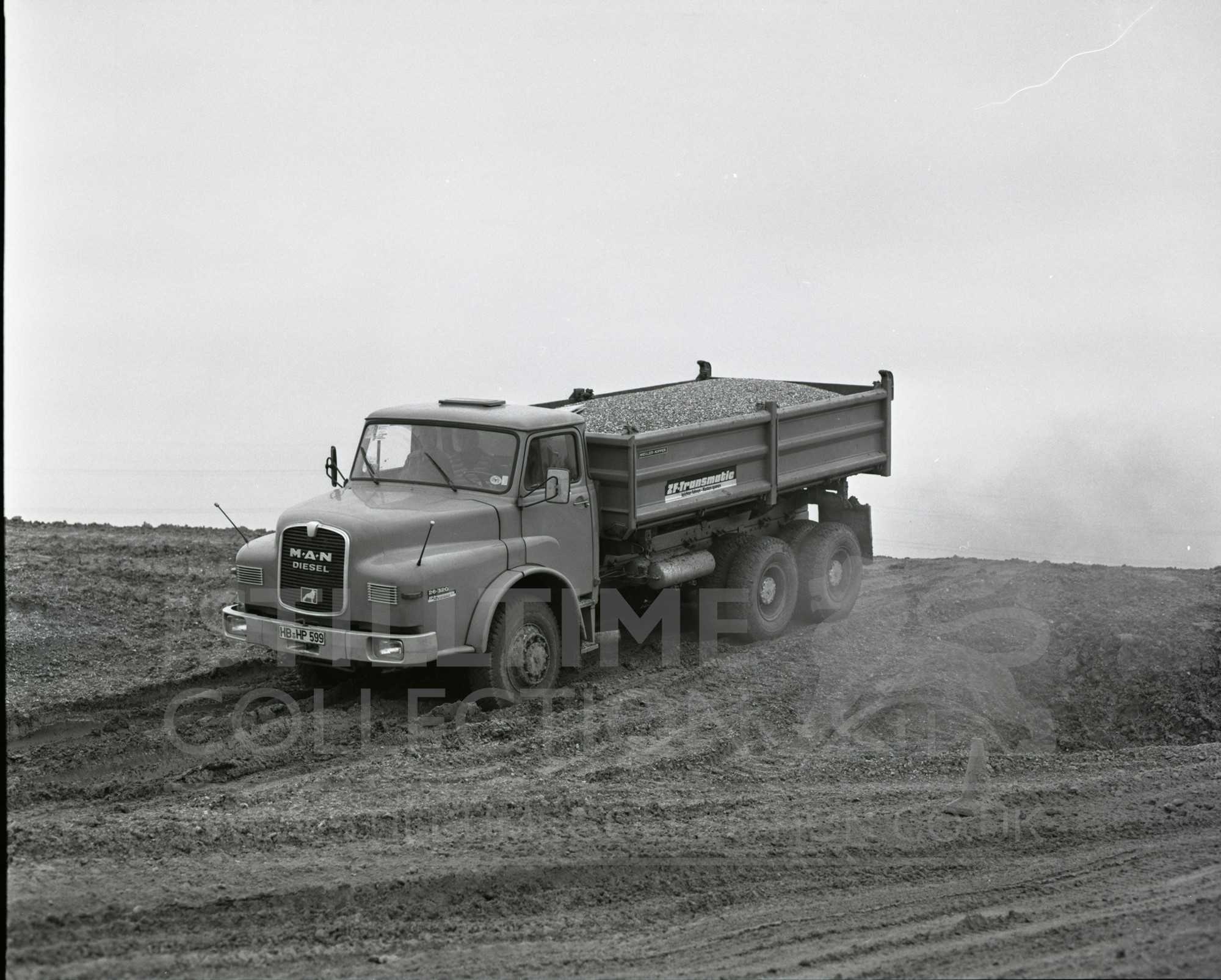 Tpt Transport Truck Lorry Wagon Man Lad Bloke Male Boy Guy 26 320 