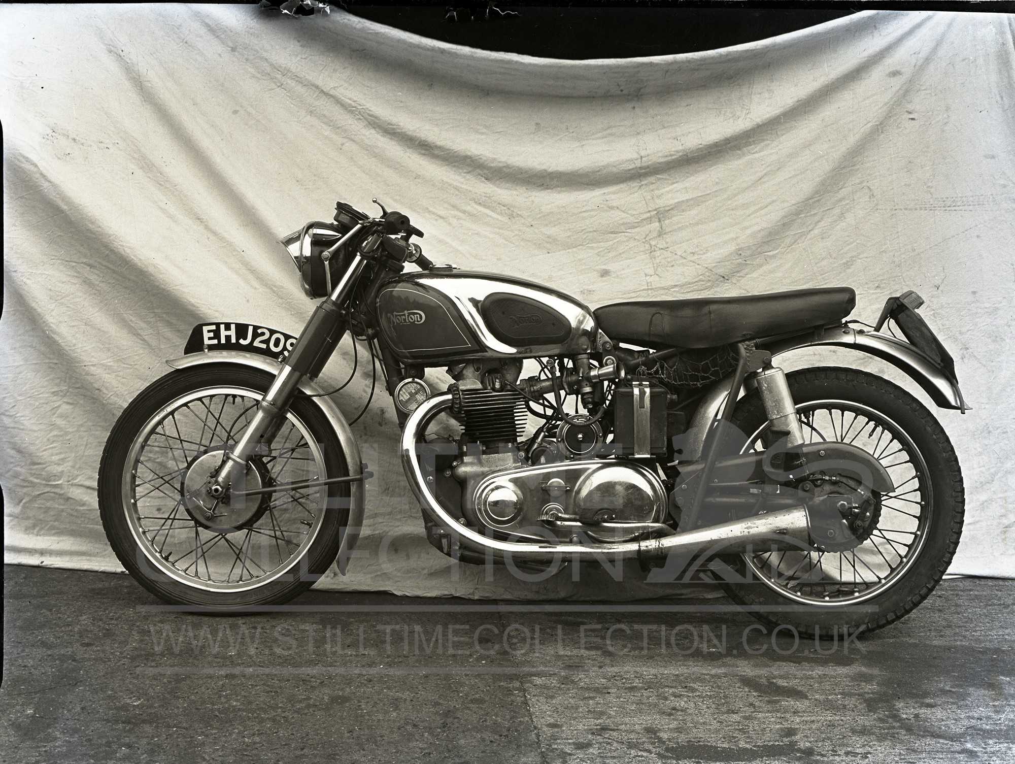 tpt bike norton twin The Stilltime Collection